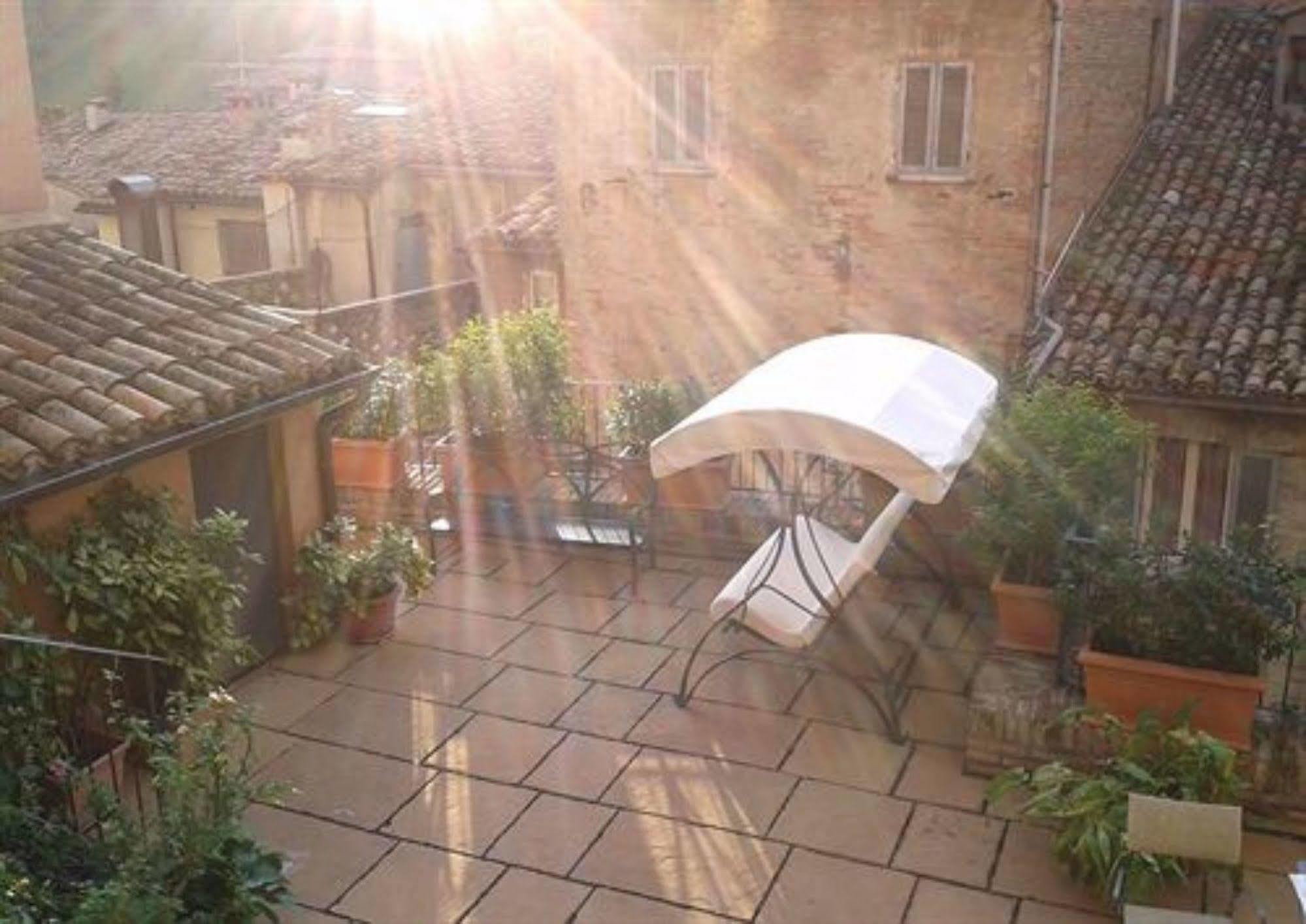 Albergo Italia Urbino Exteriér fotografie